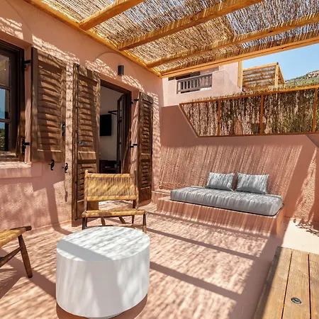 ホテル Akre - Designed For Adults 4*