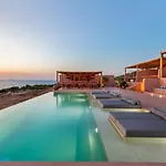 酒店 Akre - Designed For Adults 4*