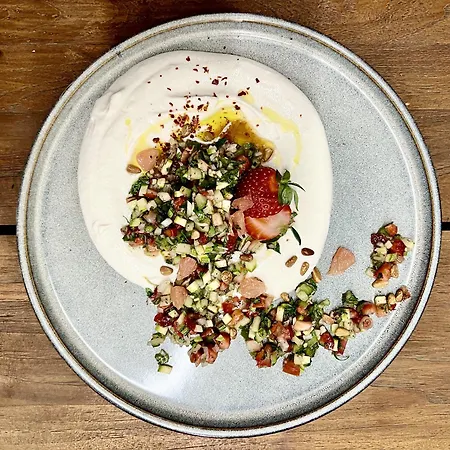 Akre - Designed For Adults 4*