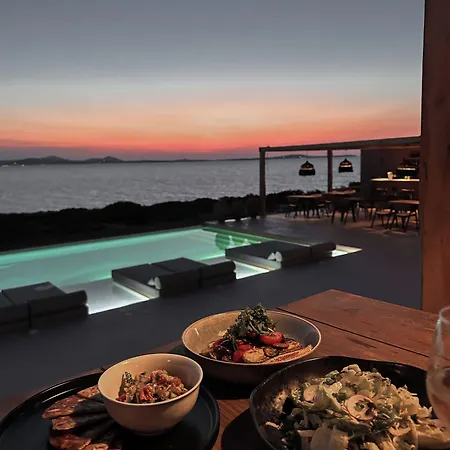 Akre - Designed For Adults 4* Stelida (Naxos)