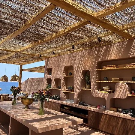 酒店 Akre - Designed For Adults 4*