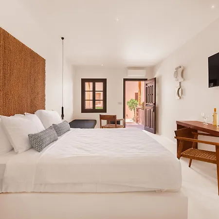 Akre - Designed For Adults 4* Stelida (Naxos)