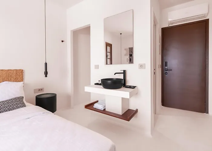 Akre - Designed For Adults Hotel